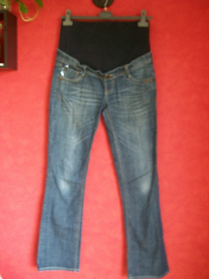 Annonce occasion, vente ou achat 'pantalon jean's de grossesse T38'