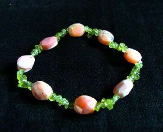 Annonce occasion, vente ou achat 'bracelet opale rose et pridot'