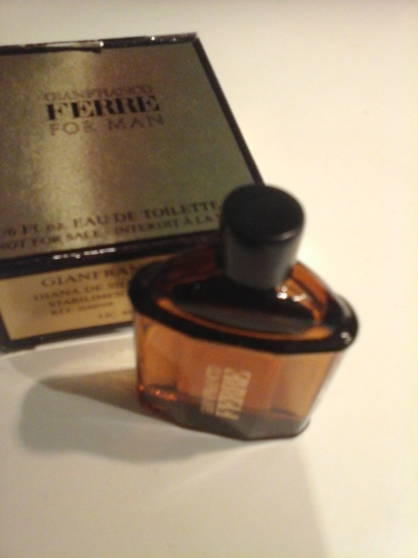 Annonce occasion, vente ou achat 'miniature parfum gianfranco ferre'