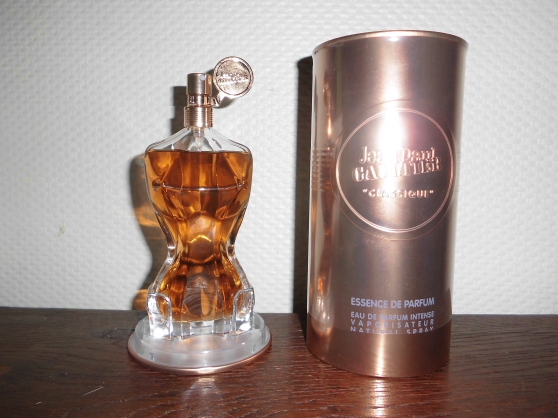 Annonce occasion, vente ou achat 'Essence de parfum JP Gaultier'