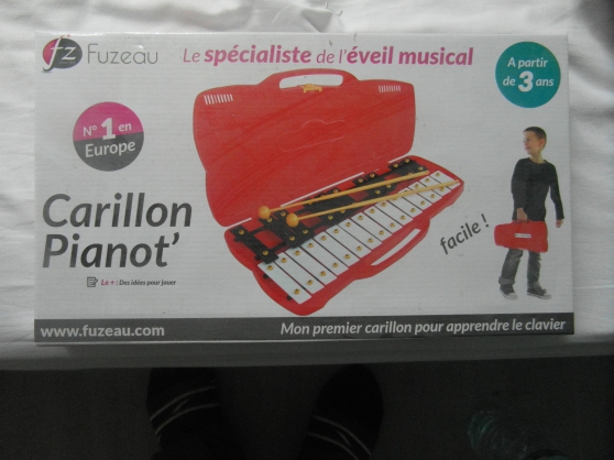 Annonce occasion, vente ou achat 'xylophone+ livres'