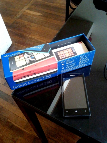 Smartphone Nokia Lumia 520 - 8 Go - Noir