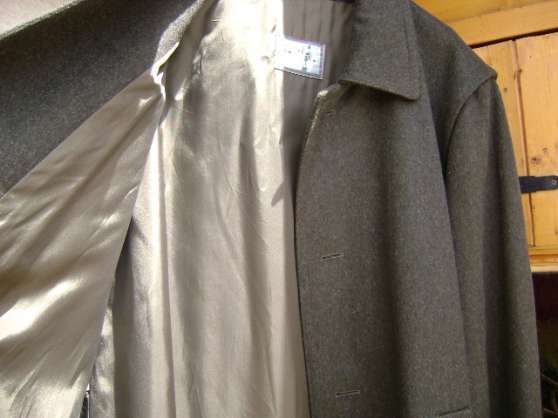 Annonce occasion, vente ou achat 'deux manteaux en loden NEUF'