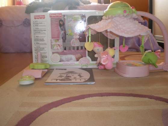 mobille FISHER PRICE pour fille