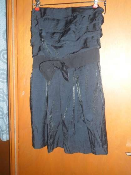Annonce occasion, vente ou achat 'Robe noir sandro'