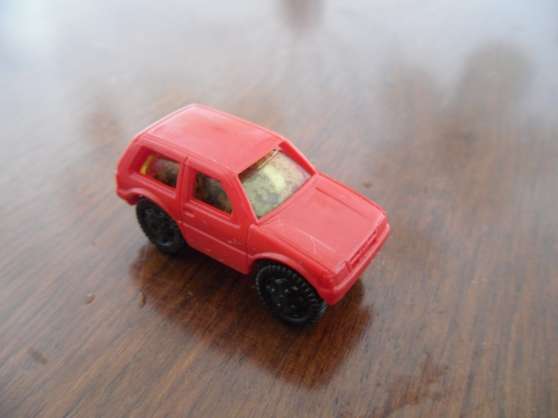 Annonce occasion, vente ou achat 'Kinder voiture rouge'