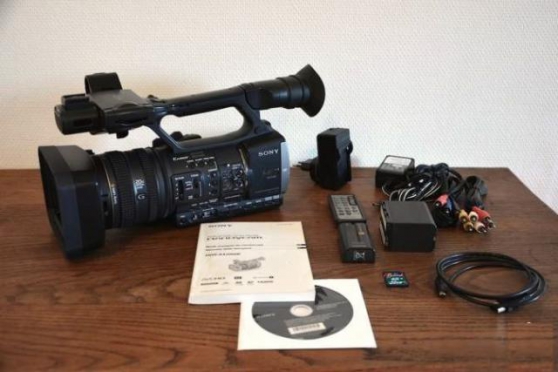 Annonce occasion, vente ou achat 'Camra Full HD SONY HDR AX 2000 E'