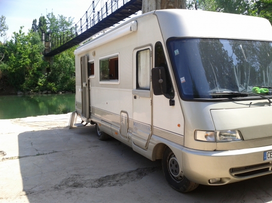 Annonce occasion, vente ou achat 'grand camping car 6 places'