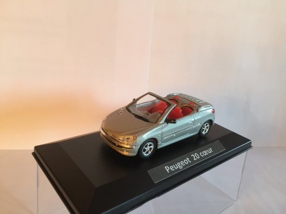 Annonce occasion, vente ou achat 'Peugeot 20 coeur miniature 1/43'