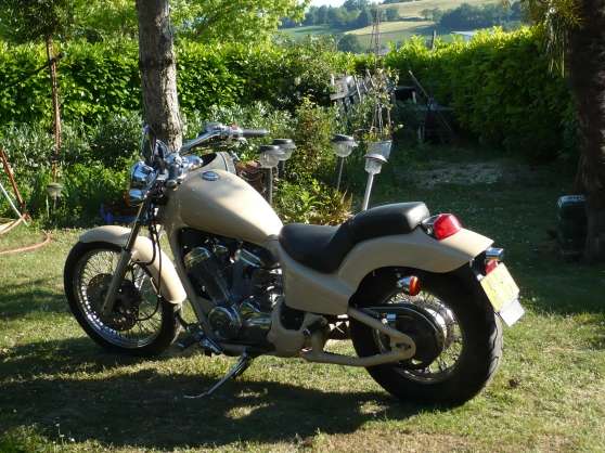 Annonce occasion, vente ou achat 'honda shadow 600 1992'