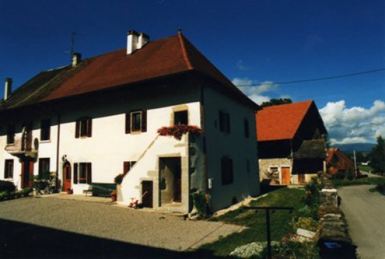 Maison de village 200 m2 à Amancy