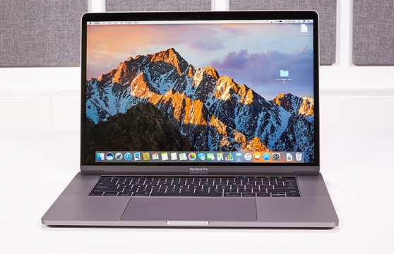 Annonce occasion, vente ou achat 'Apple MacBook Pro 15 avec Touch Bar, 2.9'