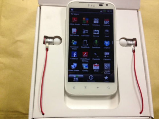 Annonce occasion, vente ou achat 'HTC Sensation XL - avec Beats Audio - Bl'