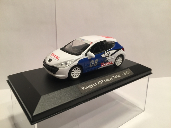 Annonce occasion, vente ou achat 'Peugeot 207 rallye miniature 1/43'