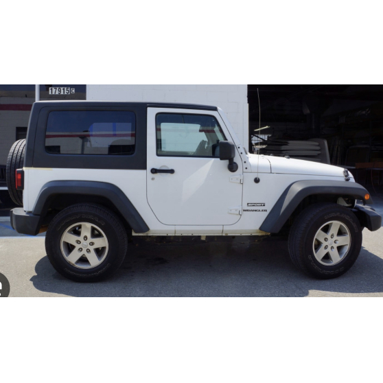 Annonce occasion, vente ou achat 'Recherche Jeep automatique hard top'