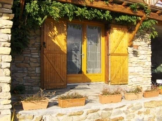 loue studio de 20 m2 vue sur les Pyréné
