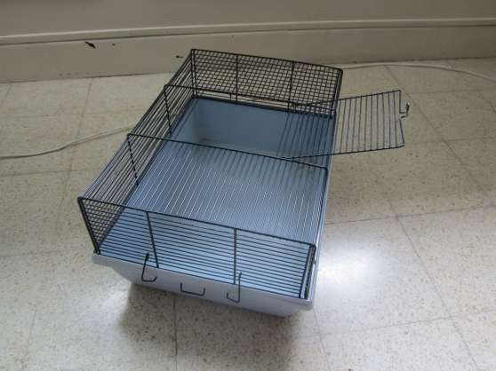 Annonce occasion, vente ou achat 'Petite Cage pour hamster'