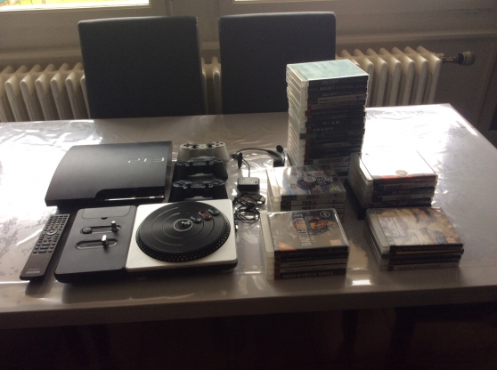 Annonce occasion, vente ou achat 'PlayStation 3 noir 320 giga'