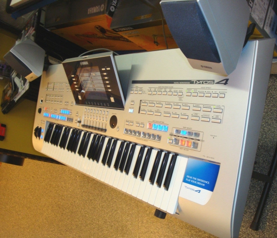 Annonce occasion, vente ou achat 'Yamaha Tyros 4'