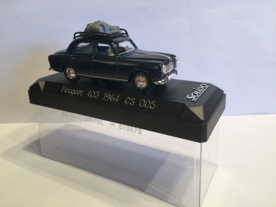 Peugeot 403 bleue miniature 1/43