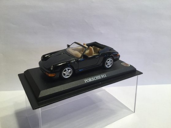 Annonce occasion, vente ou achat 'Porche 911 noire miniature 1/43'