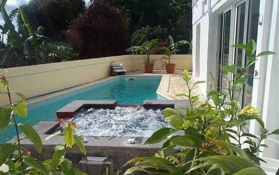 Annonce occasion, vente ou achat 'la REUNION loue Villa Creole,piscine,net'