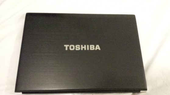 Annonce occasion, vente ou achat 'Pc portable Toshiba R930 - i5 - 8GB RAM'