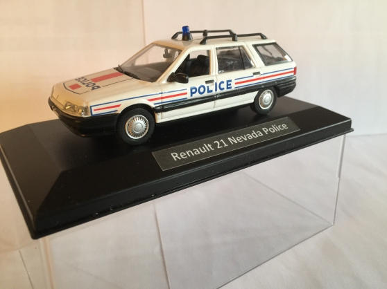 Annonce occasion, vente ou achat 'Renault 21 Nevada Police miniature 1/43'