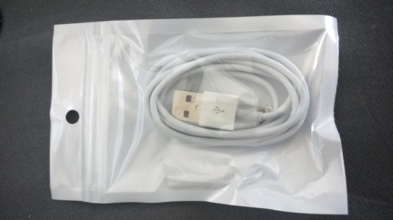 Annonce occasion, vente ou achat 'cable iphone 5 neuf'