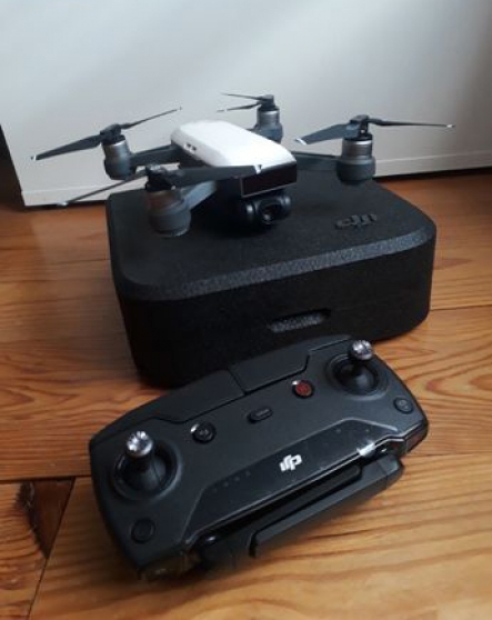 Annonce occasion, vente ou achat 'Drone DJI Spark Fly more combo'