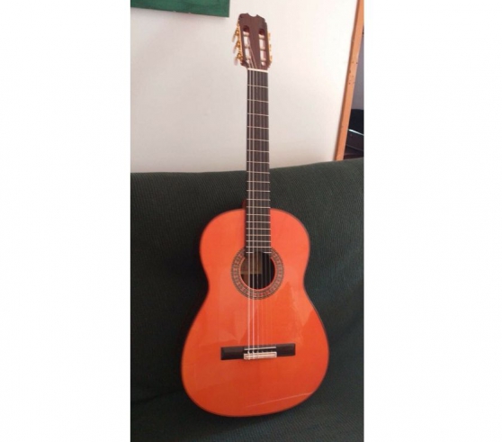 Annonce occasion, vente ou achat 'Guitare flamenca Hermanos Conde anne 20'