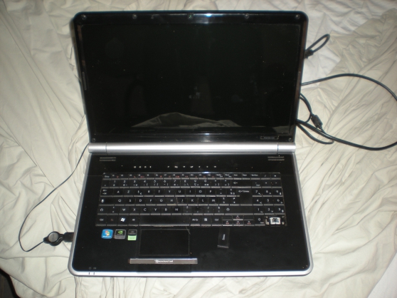 Annonce occasion, vente ou achat 'pc portable packard bell avec chargeur'