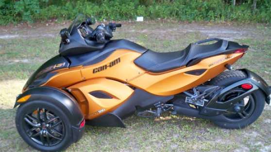 Annonce occasion, vente ou achat 'Can-Am Spyder RSS'