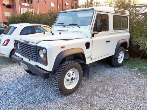 Annonce occasion, vente ou achat 'Land Rover Defender 1989'