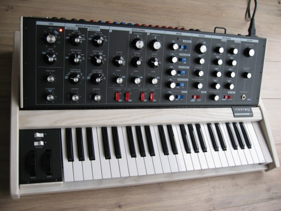 Annonce occasion, vente ou achat 'Minimoog Moog Old School'