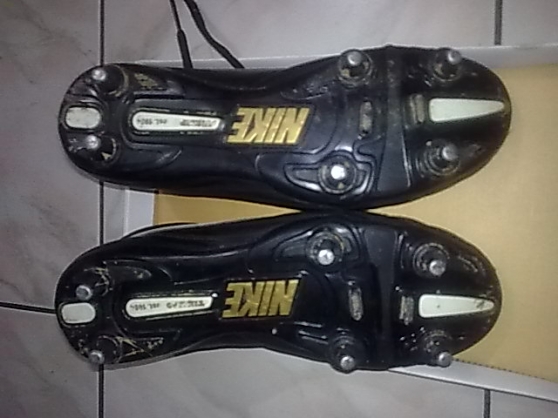 Annonce occasion, vente ou achat 'CRAMPONS DE RUGBY'