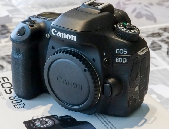 Annonce occasion, vente ou achat 'Boitier Canon reflex EOS 80D Quasi Neuf'