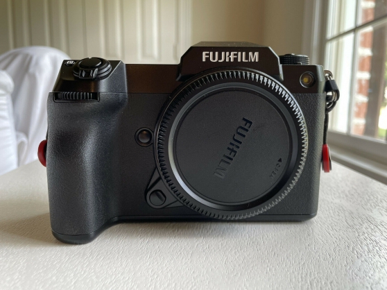 Annonce occasion, vente ou achat 'Fujifilm GFX 100s'