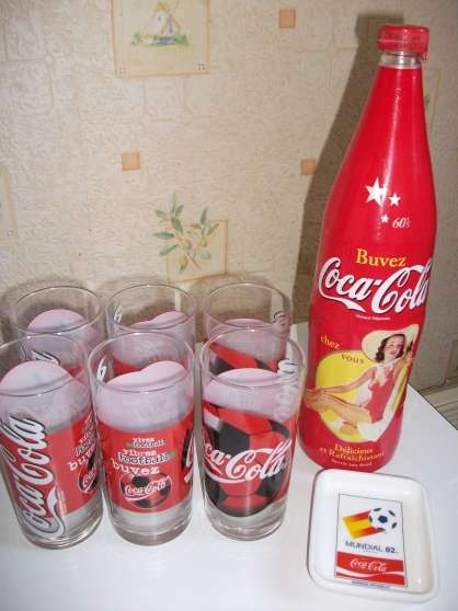 Annonce occasion, vente ou achat 'Bouteille verres rend monnaie Coca-Cola'
