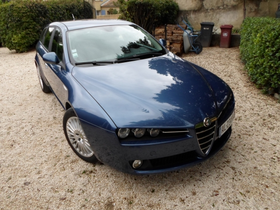 Annonce occasion, vente ou achat 'Alfa Romeo 159sw Distinctive 2.4 JTDM 20'