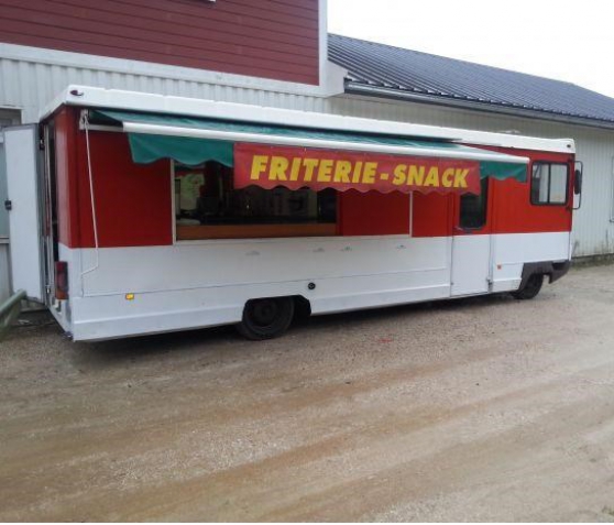 Annonce occasion, vente ou achat 'camion snack pizza Renault saviem'