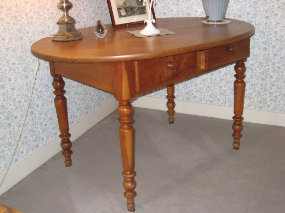 Table ovale merisier Louis Philippe