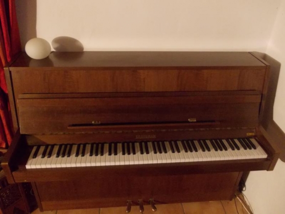 Annonce occasion, vente ou achat 'Piano droit Silberman'