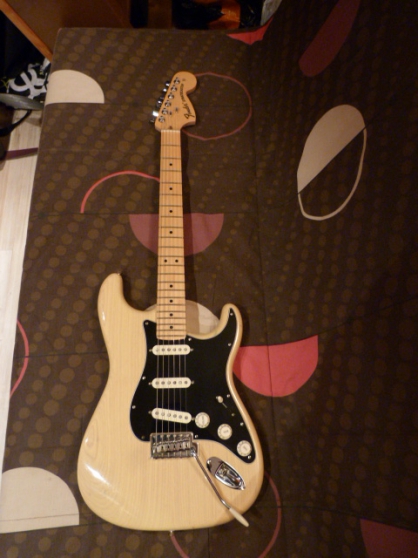 Fender FSR American Special Stratocaster