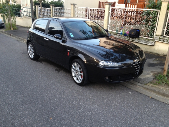 Annonce occasion, vente ou achat 'Alfa Romeo 147 JTDm 150cv 5 portes'