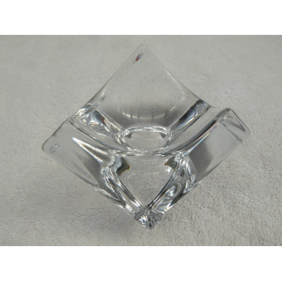 Annonce occasion, vente ou achat 'Cendrier en cristal de Daum'