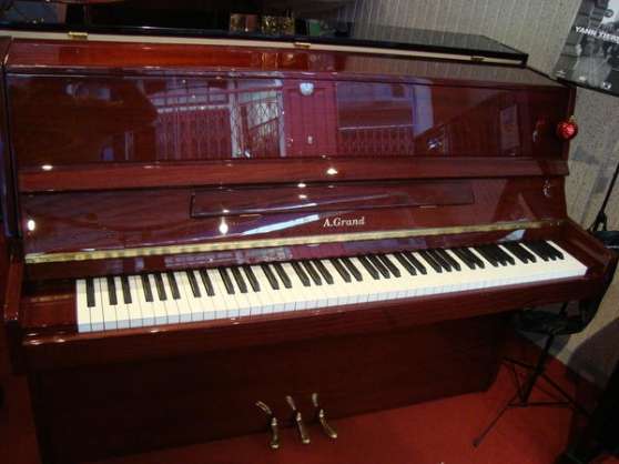 Annonce occasion, vente ou achat 'Piano Droit A Grant 108 en excellent'