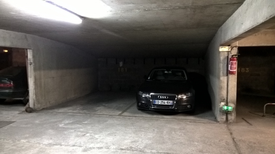 Parking privé - Levallois/Porte Asnières