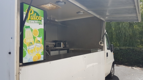 Annonce occasion, vente ou achat 'FOOD TRUCK BURGER PANINI FRITE ECT ..'
