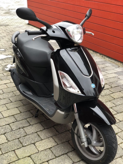 Piaggio fly 50 - Marche.fr